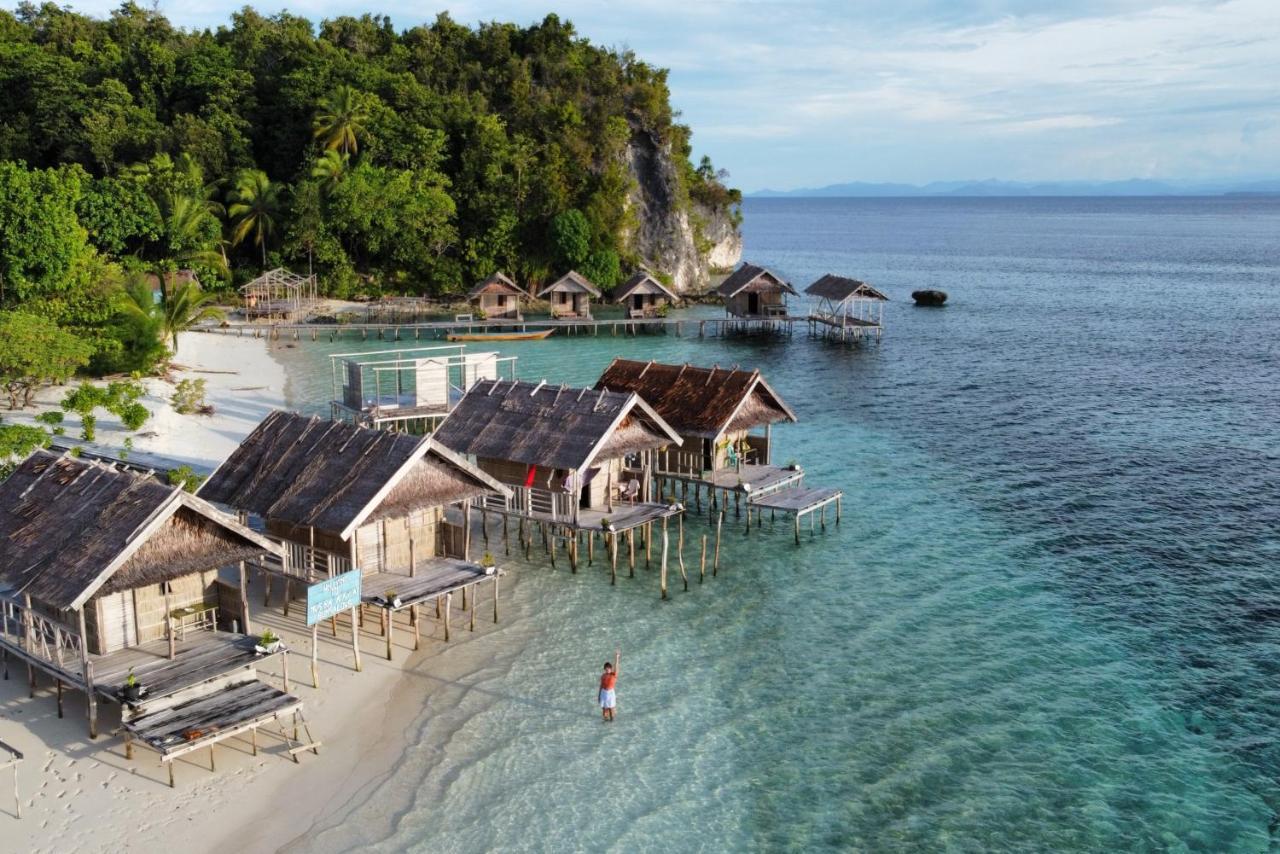 Nus Homestay Raja Ampat Kri Bagian luar foto