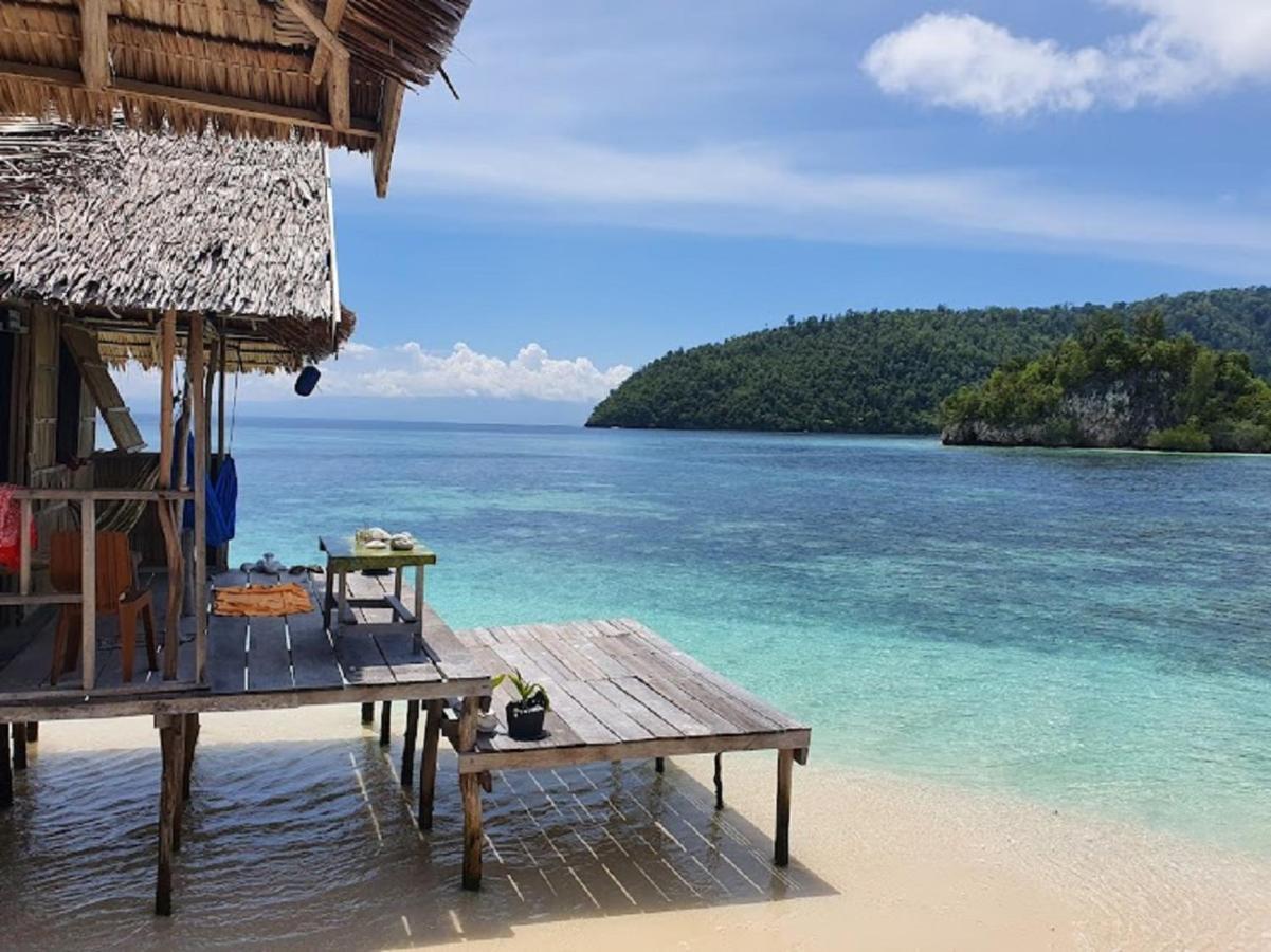 Nus Homestay Raja Ampat Kri Bagian luar foto