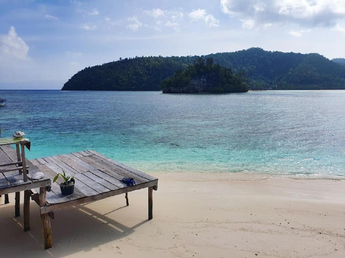 Nus Homestay Raja Ampat Kri Bagian luar foto